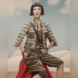🆕️ Louis Vuitton Tweed Cropped Jacket Runway 2010. Size: 34 IT 0 US.